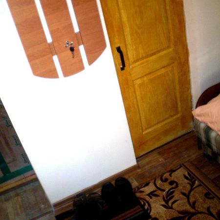 Мини Студия Центр Николаева Соборной-Макарова Макдональдс Wi-Fi 1 Диван 2 Этаж Εξωτερικό φωτογραφία